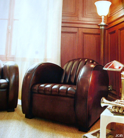 Paire de fauteuils club "ROADSTER", joli modèle STREAMLINE vers 1930, coloris: gold, cognac, alezan, marron, chocolat.