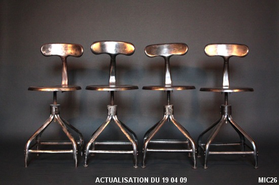 Chaises industrielles
