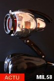 Lampe de type Streamline, Hanau,  vers 1940, articule, baklite et rflecteur en aluminium poli, signature en relief, verre rouge amovible.