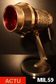 Lampe Sollux "Grandiosa", modle 54, articule, mtal nickel, poignes en baklite, filtre rouge.