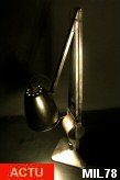 Lampe de bureau  contrepoids, Hadrill & Horstmann vers 1945, Angleterre, aluminium et acier bross.