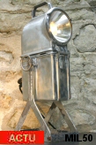 Lampe de mineur vers 1950, joli modle de lampe industrielle, fonte d'aluminium, cblage sur secteur.